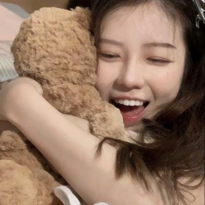 我的麻烦室友海报